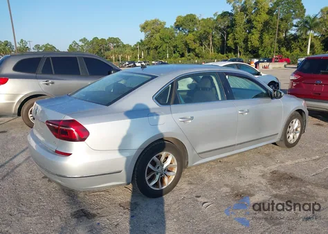 2017 Volkswagen Passat 1.8T S из США, поврежденный, VIN 1VWAT7A38HC079423